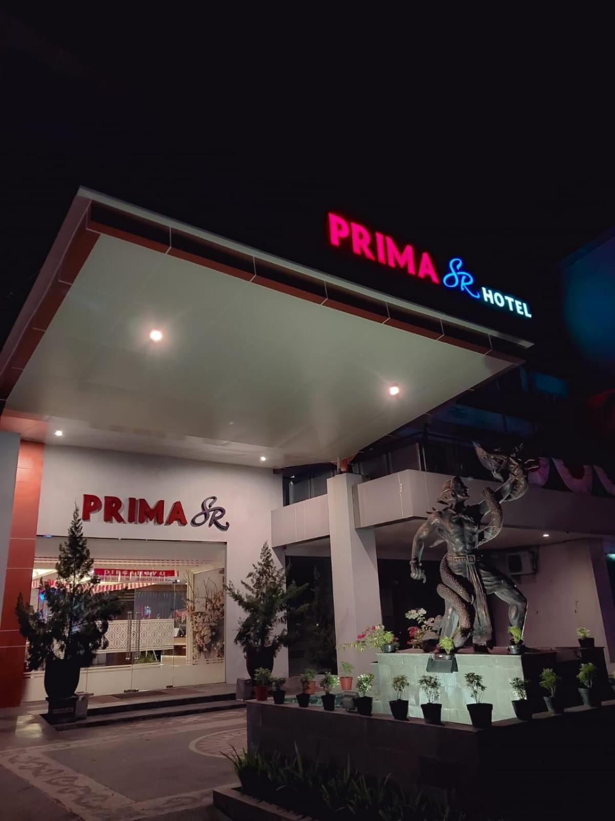 Prima Sr Hotel & Convention Yogyakarta Слеман Экстерьер фото